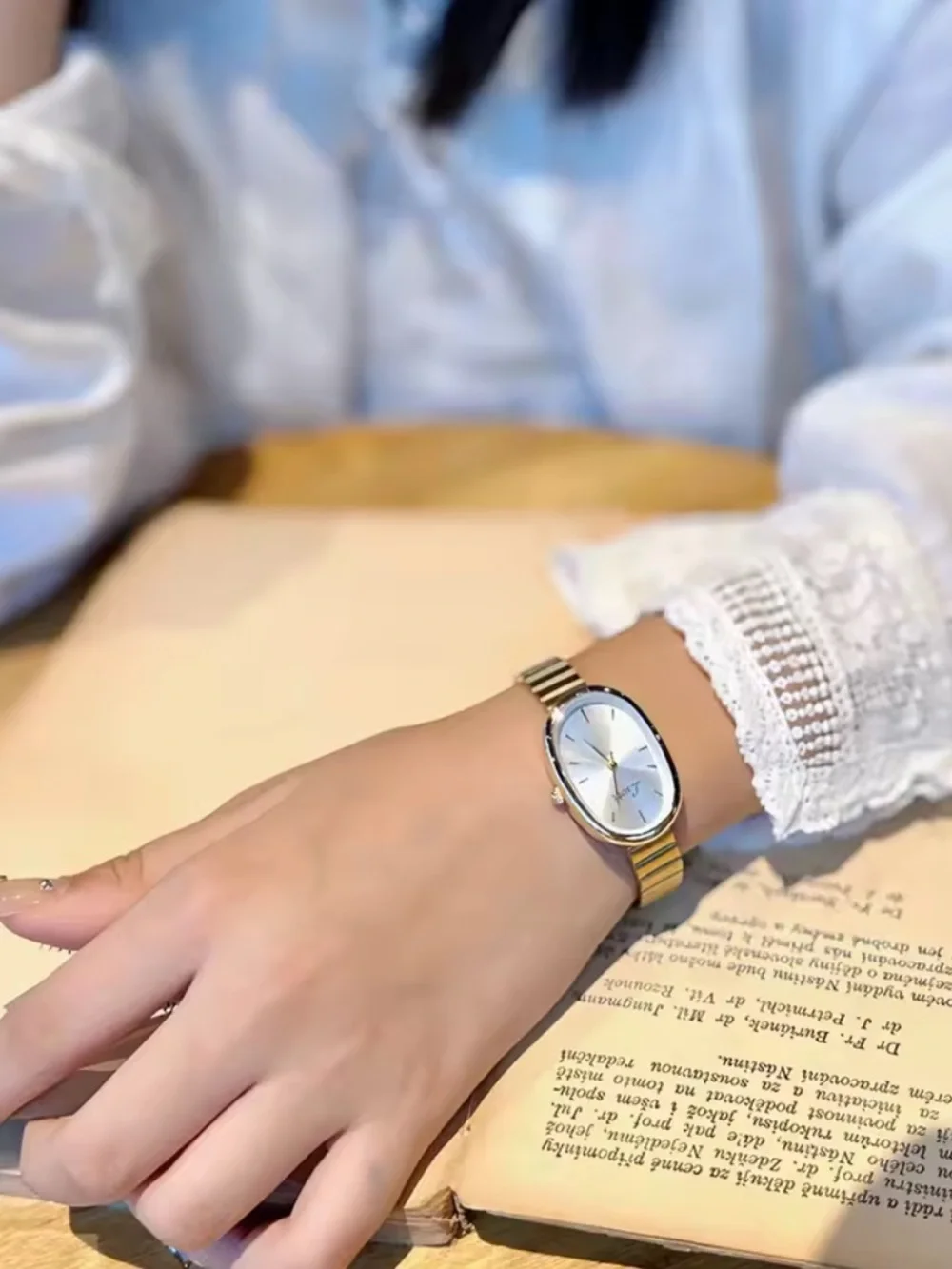 Silver Oval Stainless Steel Wrist Watch